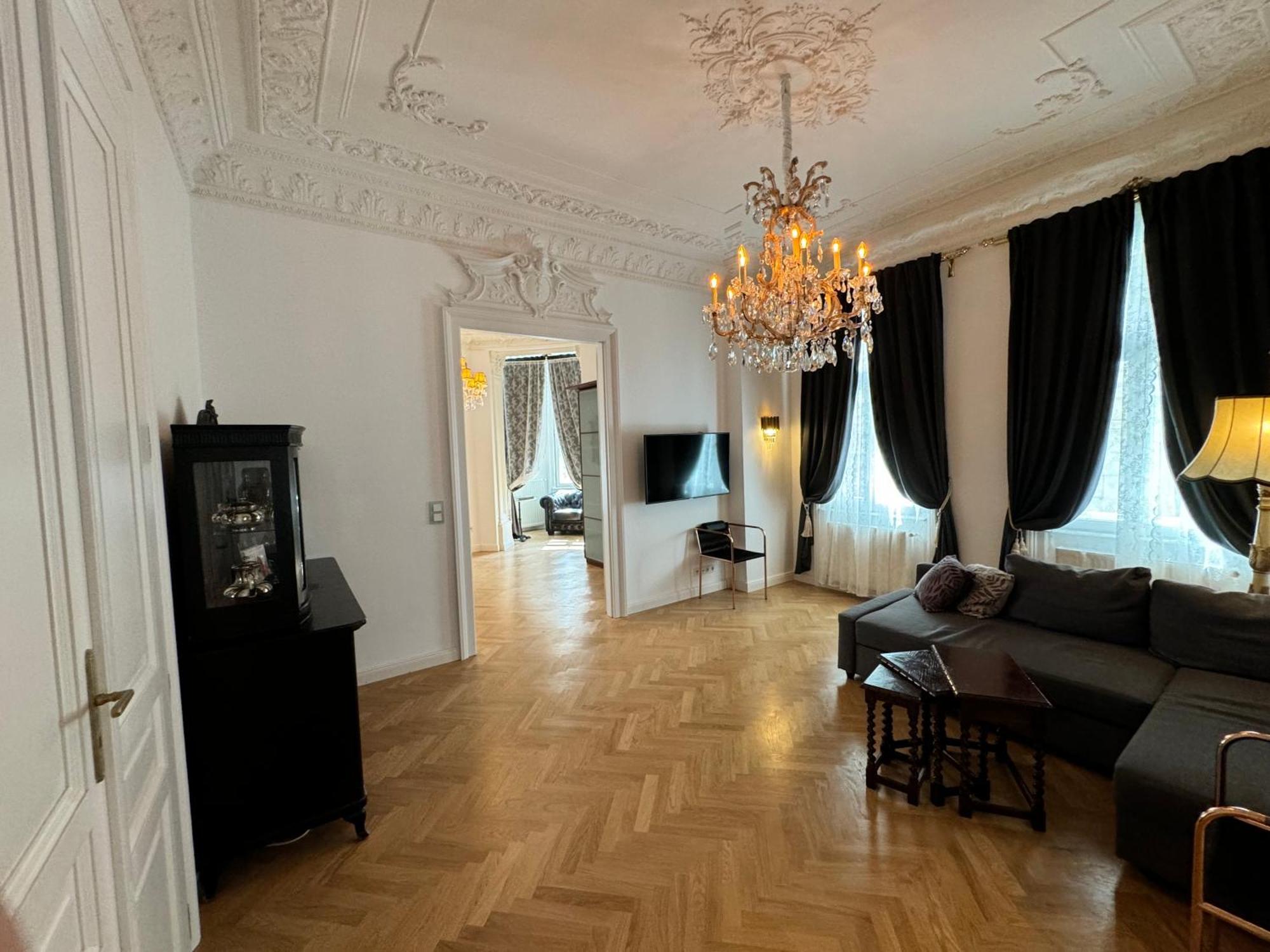 7th Heaven Center Apartment Wien